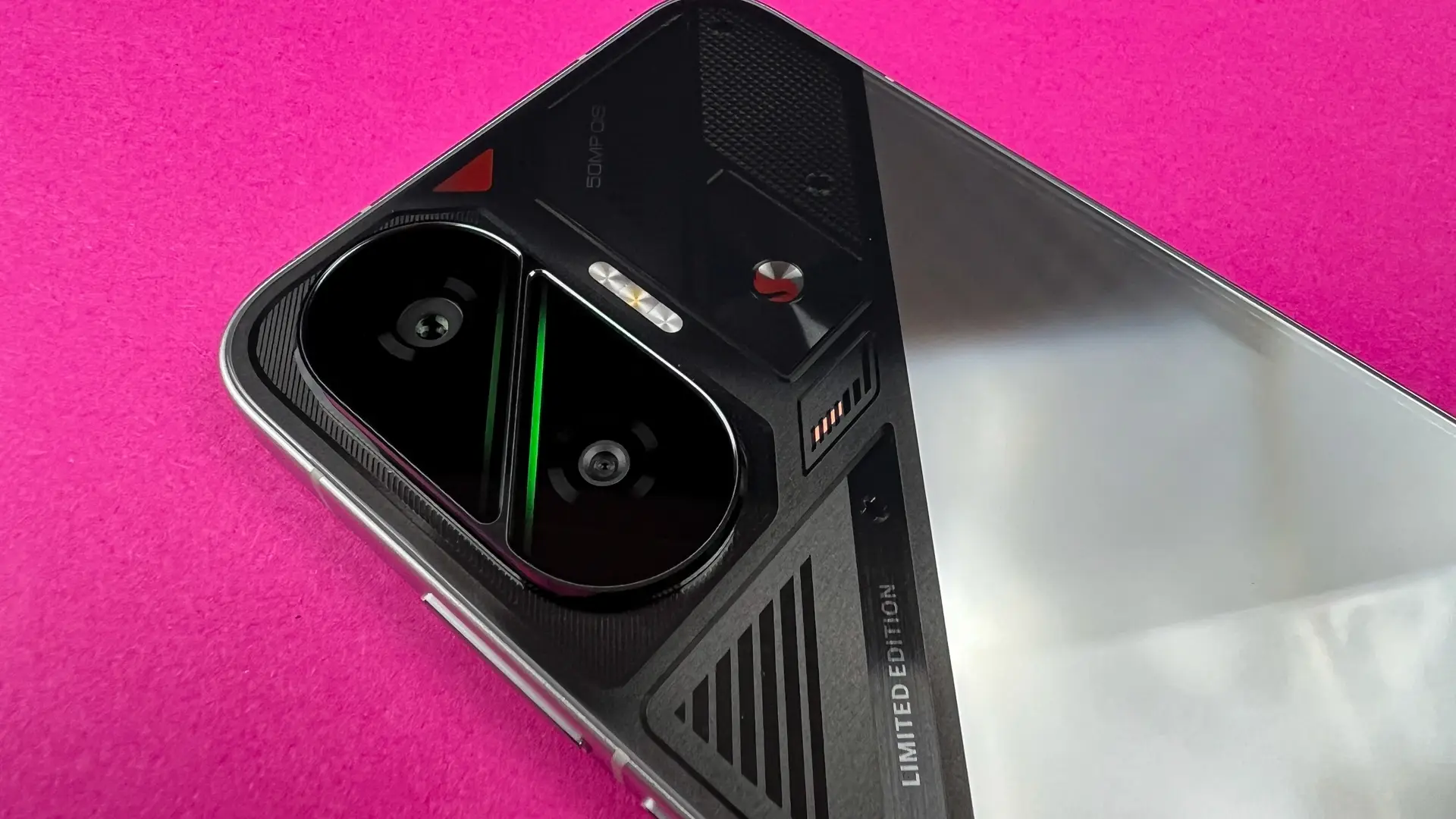 تصاویر گوشی شیائومی  Xiaomi Poco F7 عکس 4